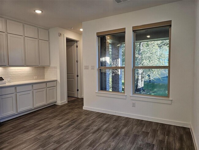 Building Photo - 641 Pecan Bottom Trail