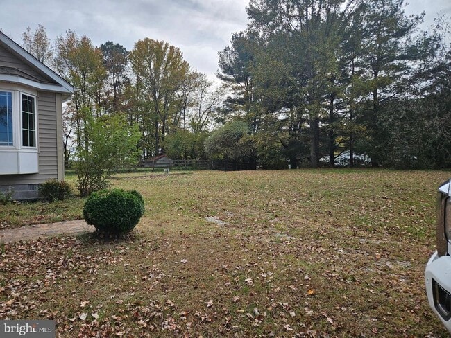 Building Photo - 25513 Hill Rd