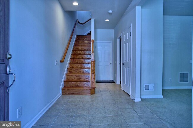 Building Photo - 9612 Stockwell Ln
