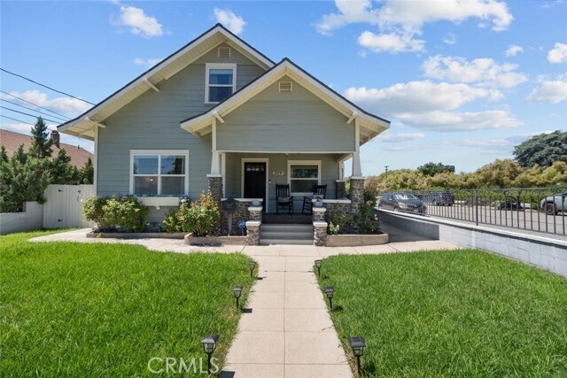 Primary Photo - 329 N Campus Ave