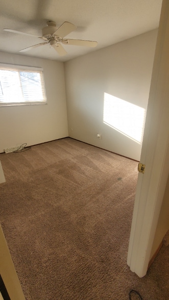 Building Photo - 4887 Downing Dr