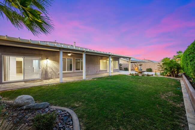 Building Photo - 1197 Oro Ridge