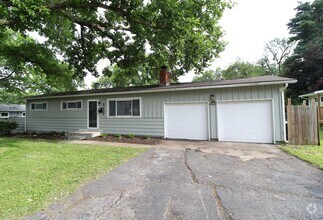 Building Photo - Charming 3 Bedroom 1 Bath Home in Prairie ...