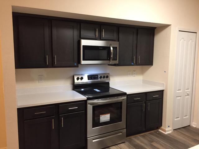 Building Photo - 2 bedroom in Jacksonville FL 32256