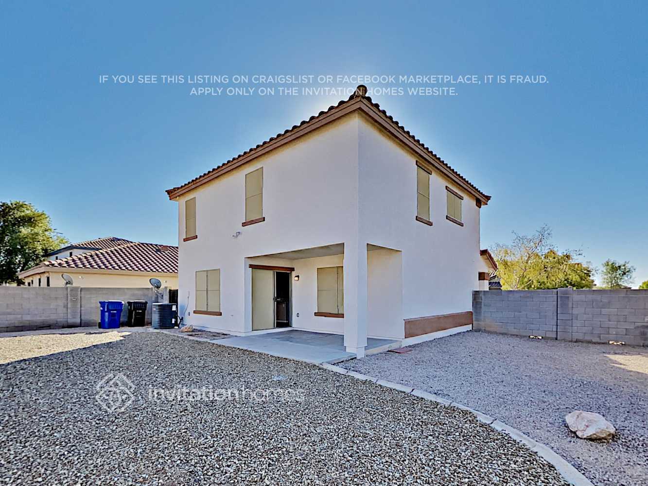 Building Photo - 11424 E Forge Ave