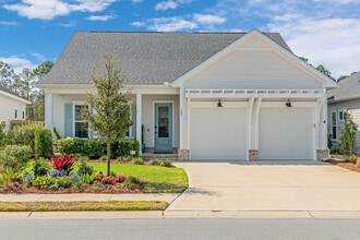 Building Photo - 197 Suwanee Dr