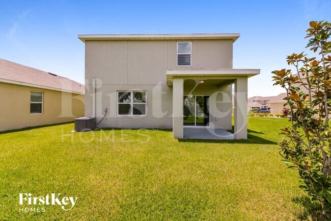 Building Photo - 5227 San Palermo Dr