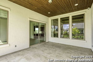 Building Photo - 3041 Bristow Pk