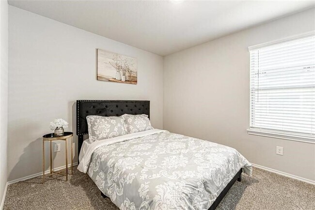 Building Photo - 5126 Morava Ln