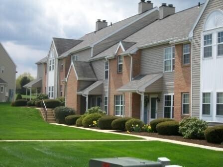 Building Photo - 102 Kelly Ct