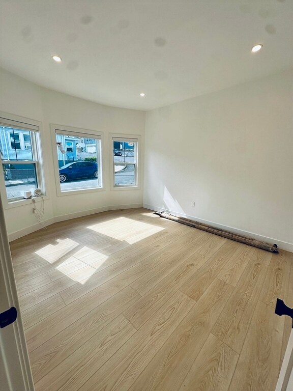 Building Photo - 280 Endicott Ave