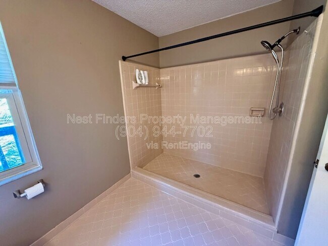 Building Photo - 3318 Cormorant Dr