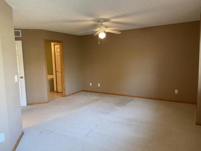 Building Photo - 17966 Vance Cir NW