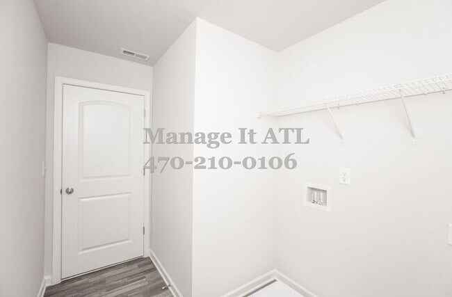 Building Photo - 4 Bedroom house located in Jefferson, GA!