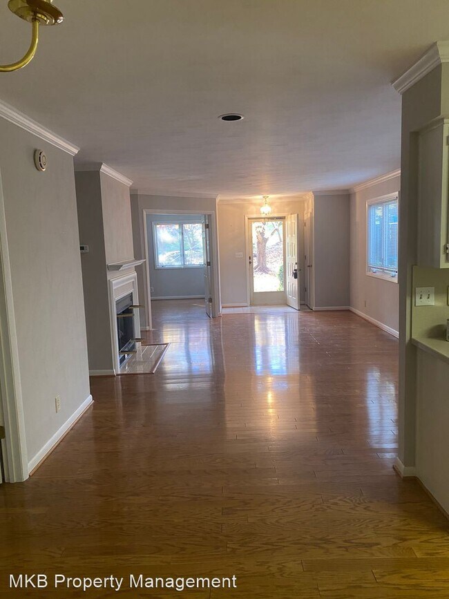 Building Photo - 2 br, 2 bath House - 307 Windward Dr.