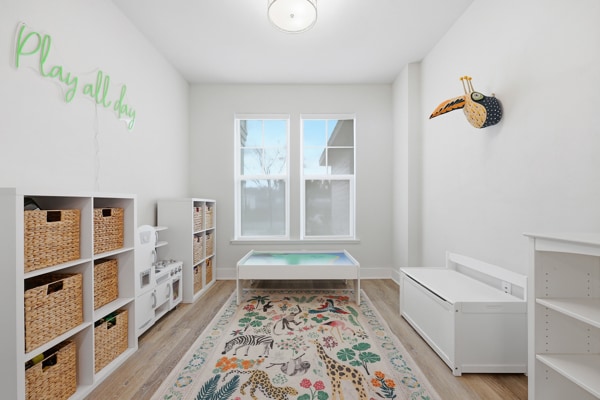 Building Photo - 534 SW 145th Dr