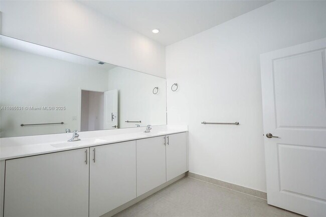 Building Photo - 23057 SW 129th Pl
