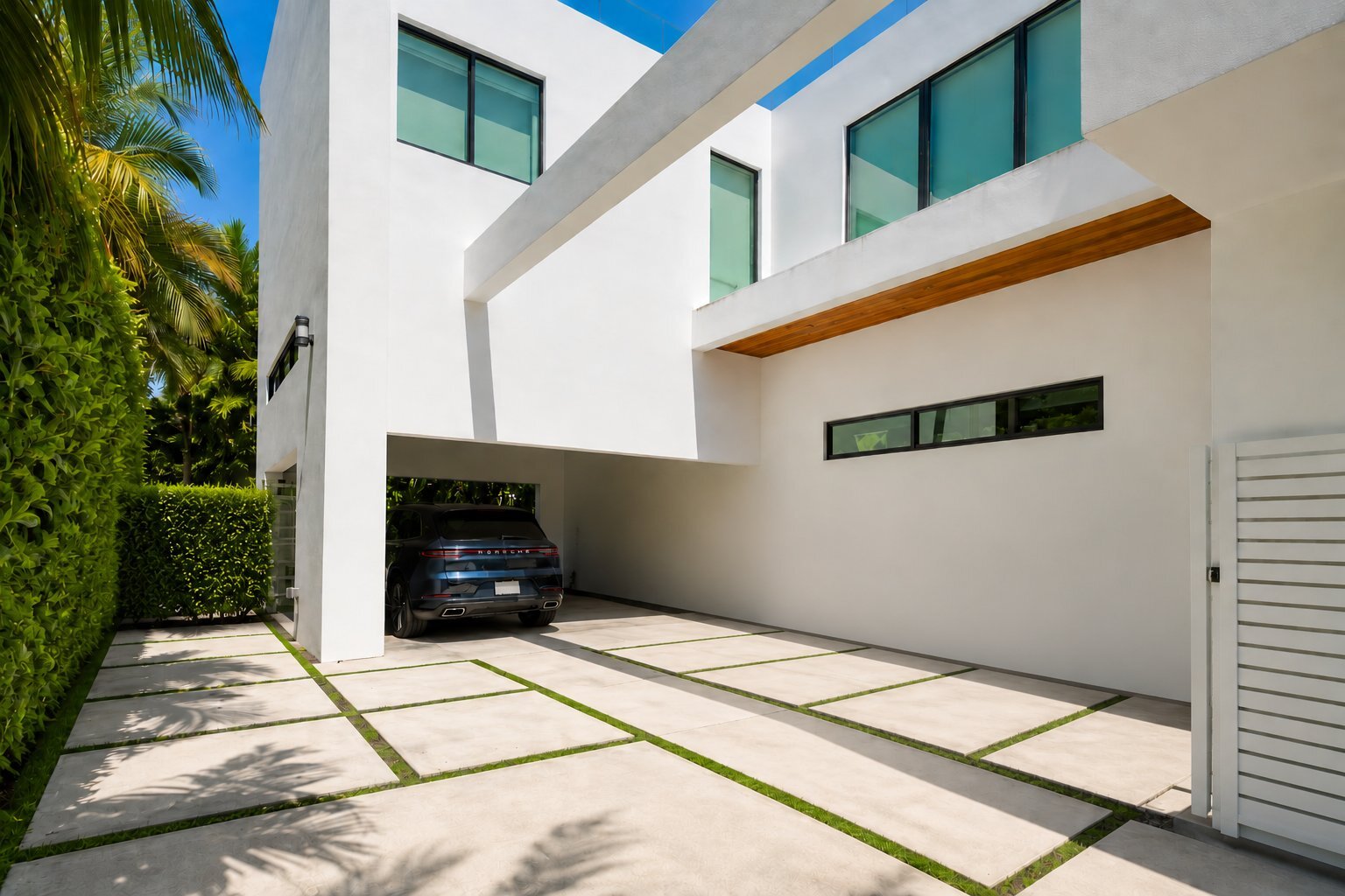 Building Photo - 785 Harbor Dr