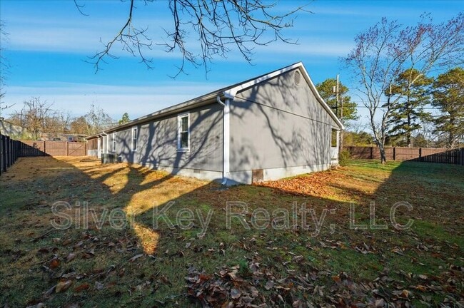 Building Photo - 129 Co Rd 71