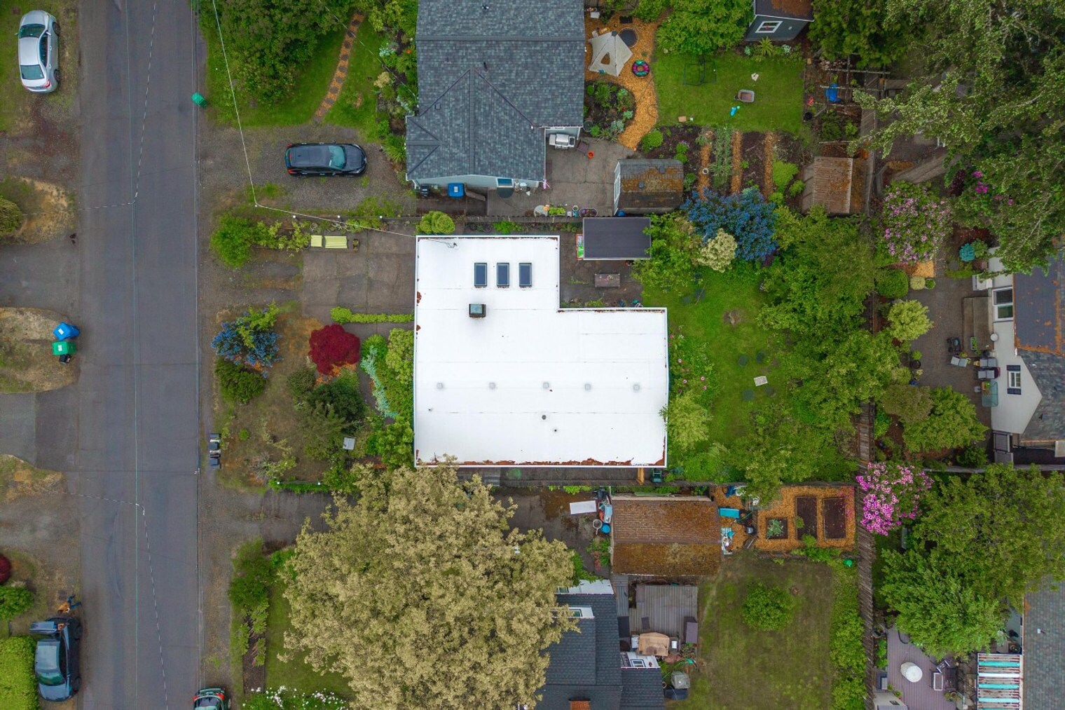Building Photo - 14025 Wallingford Ave N