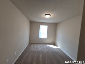 Building Photo - 6870 Lakeview Dr.