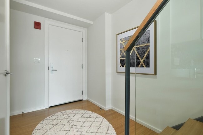 Building Photo - 1 Earhart St