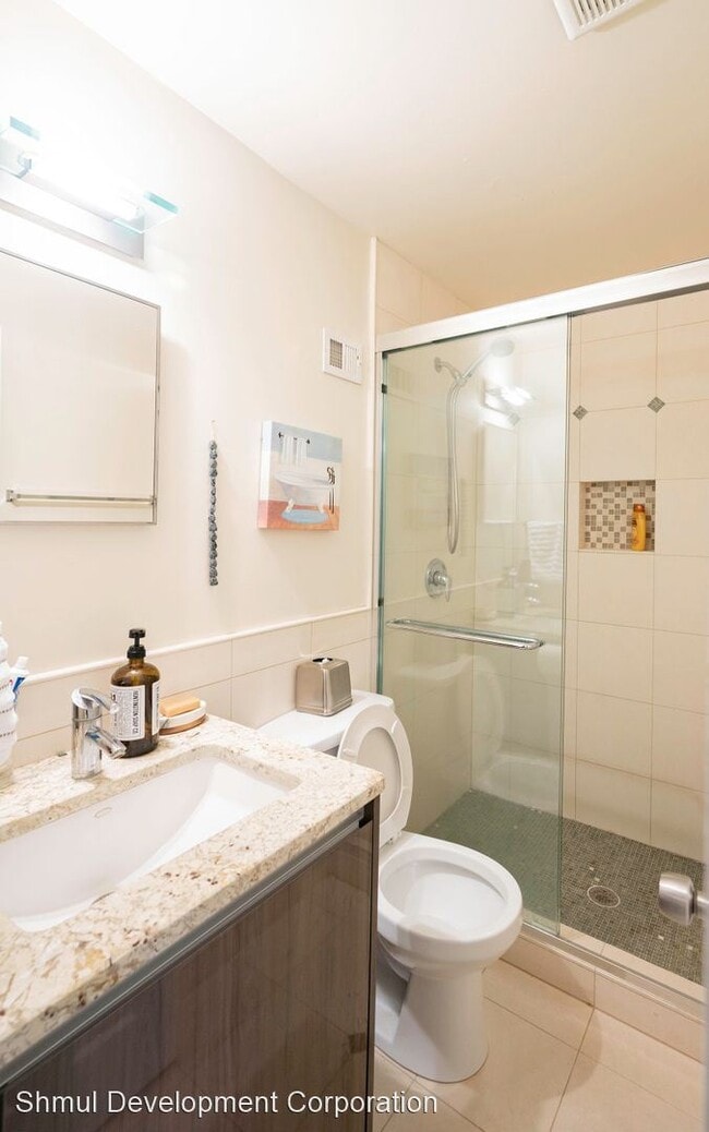 Building Photo - 4 br, 3 bath House - 6905 Breezewood Terrace