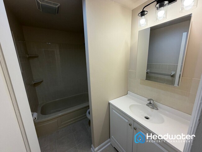 Building Photo - House for Rent in Folcroft