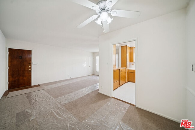 Building Photo - 8442 Blackburn Ave