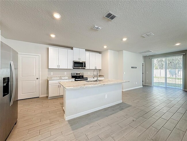 Building Photo - 7329 Boggy Crk Pl