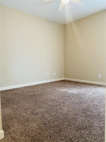 Building Photo - 4869 W Paces Trl