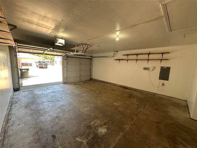 Building Photo - 4045 Cavalry Dr