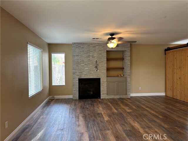 Building Photo - 39733 School House Way