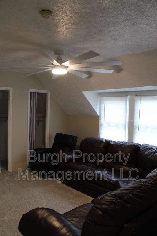 Building Photo - 502 Walnut Ave