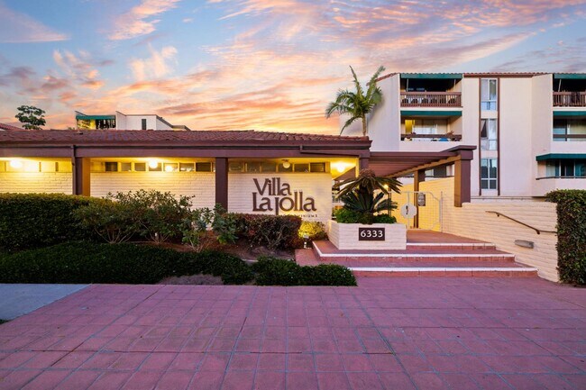 Building Photo - 6333 La Jolla Blvd