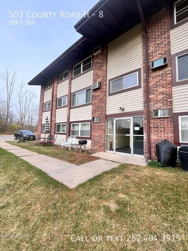 Building Photo - 2 Bedroom Upper Apartment @ Creekside Apar...