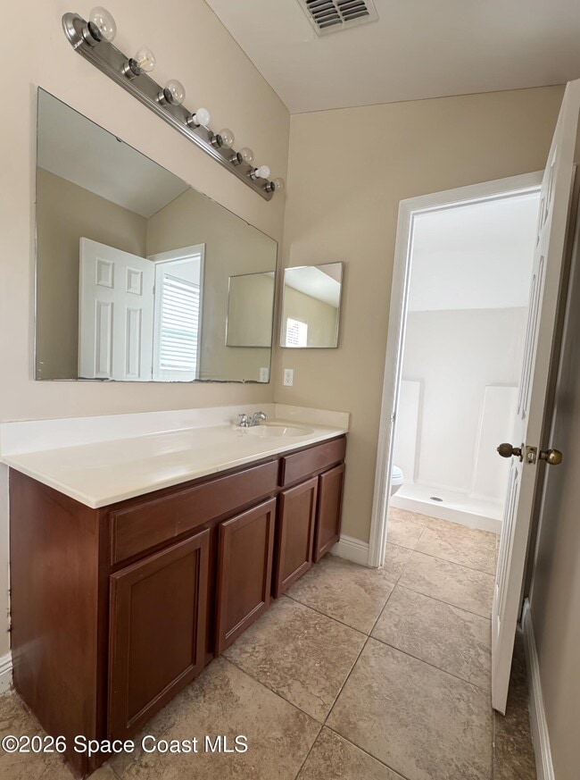 Building Photo - 1718 Sawgrass Dr SW