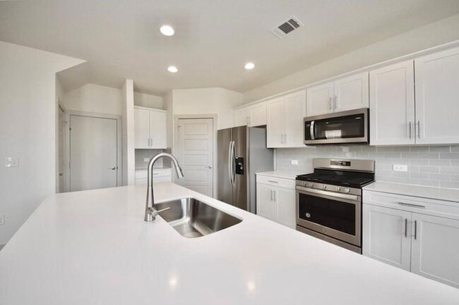 Building Photo - 1825 Bonham Ln