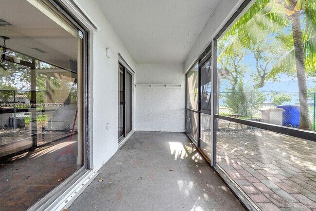 Building Photo - 388 NW 103rd Terrace
