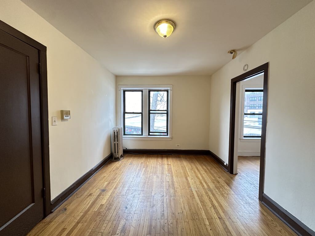 Building Photo - 3306 W Schubert Ave