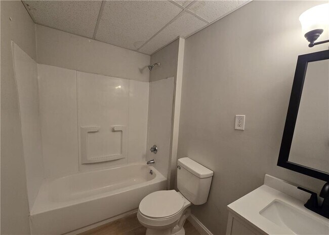 Building Photo - 239 Washington Ave