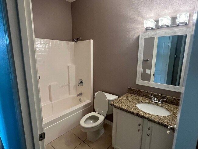 Building Photo - 16289 W Mountain Pass Dr