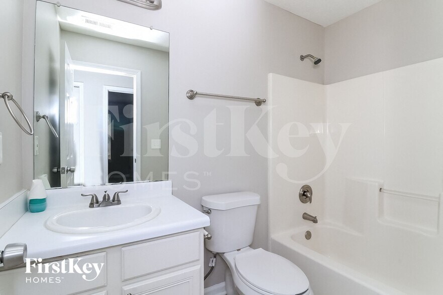 Building Photo - 1118 Summerstone Ln