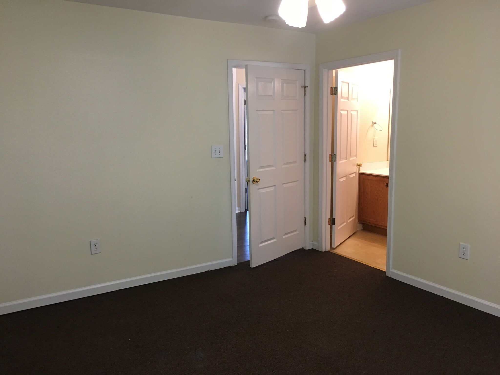 Building Photo - 5022 Lea Ann Way