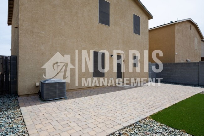 Building Photo - Two Story Home For Rent Available Now!