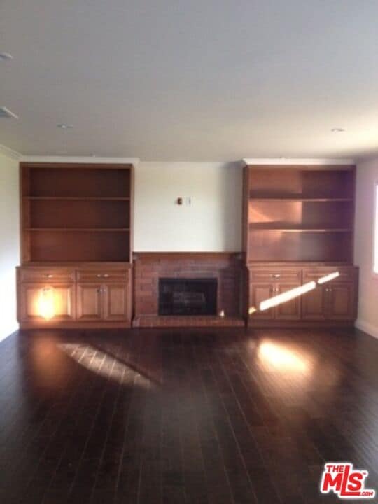 Building Photo - 17230 Avenida de la Herradura