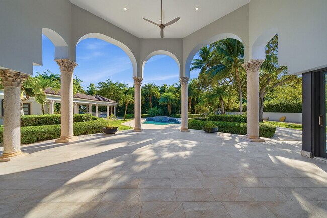 Building Photo - 10270 SW 58th St