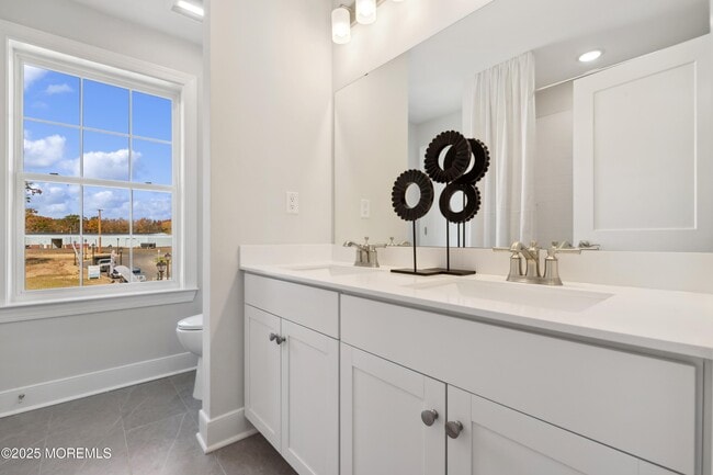 Building Photo - 4061 Heron Dr