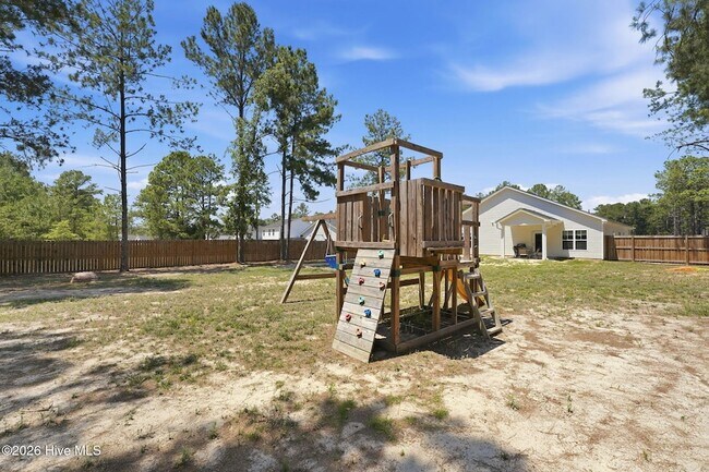 Building Photo - 175 Lonesome Glory Dr