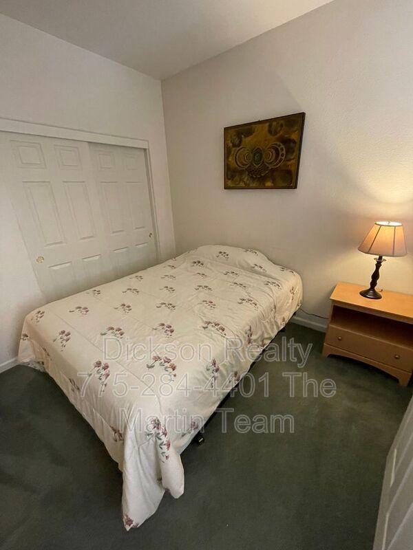 Building Photo - 6080 Ingleston Dr